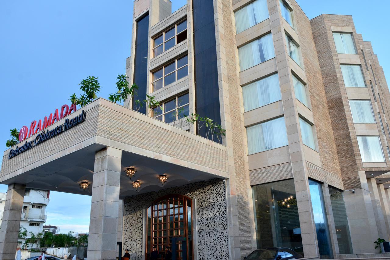 Ramada Dehradun Chakrata Road Hotel Exterior foto